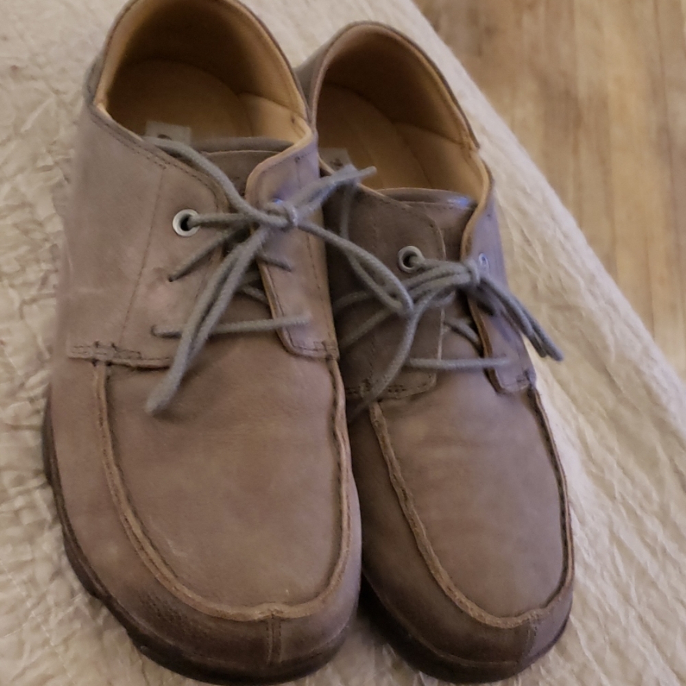 Olukai shoes